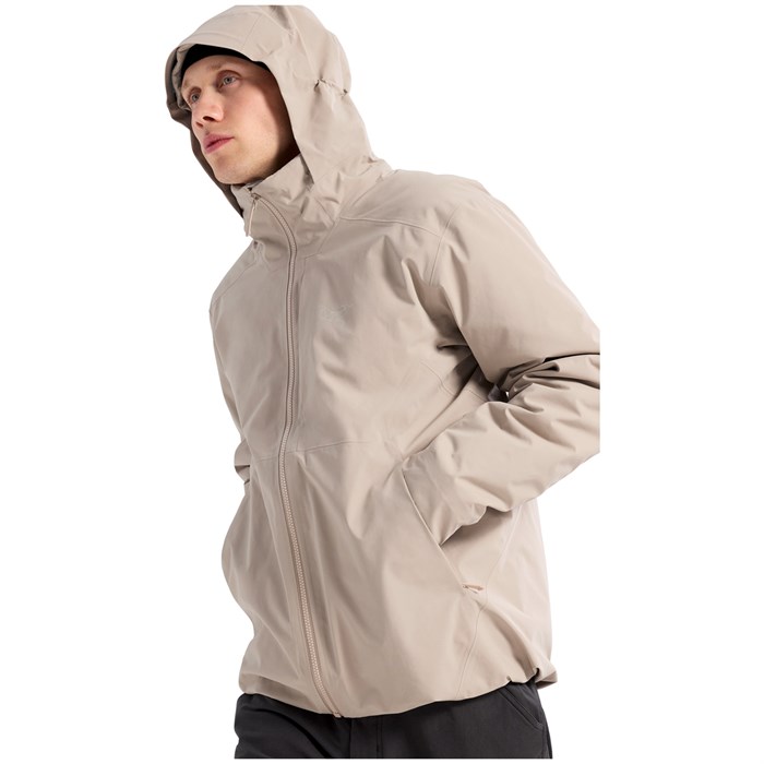 ARC’TERYX Ralle Jacket Arc'teryx Ralle Jacket Review | Switchback Travel