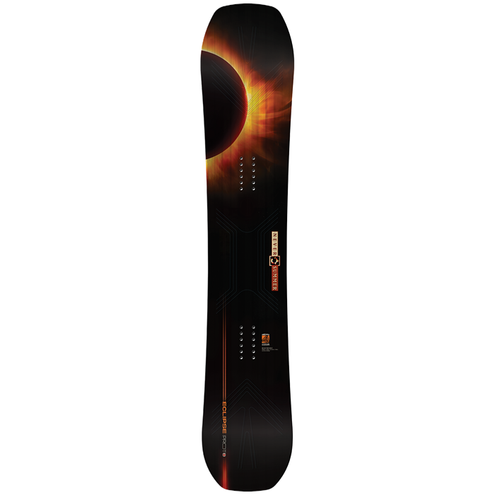 NEVERSUMMER ネバーサマー PROTO T３ ECLIPSE Never Summer Proto T3 Eclipse Snowboard 2026 | evo