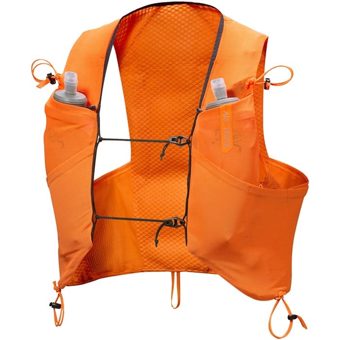 Arc'teryx - Norvan 7 Vest Hydration Pack