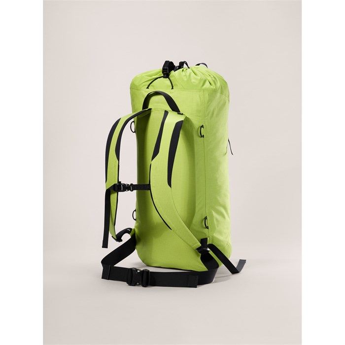 Arc'teryx Alpha FL 30 Backpack | evo Canada