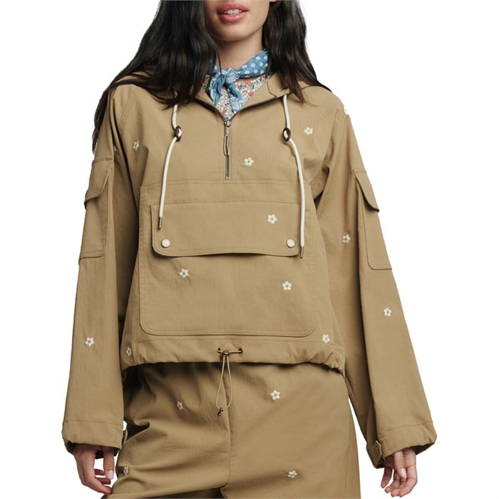 The Great Outdoors - The Great Outdoors The Embroidered Cropped Trailhead Pullover - Women's