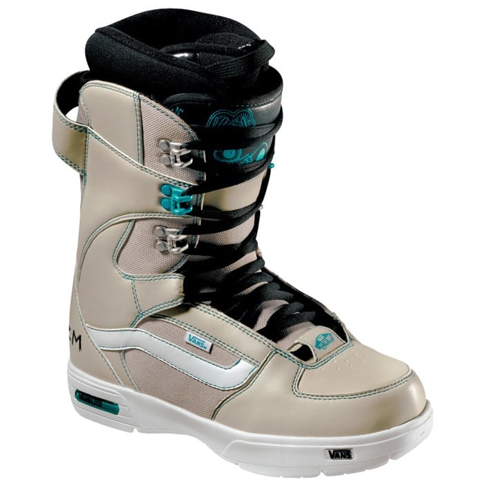 Vans - Vans Hi Standard Snowboard Boots 2011