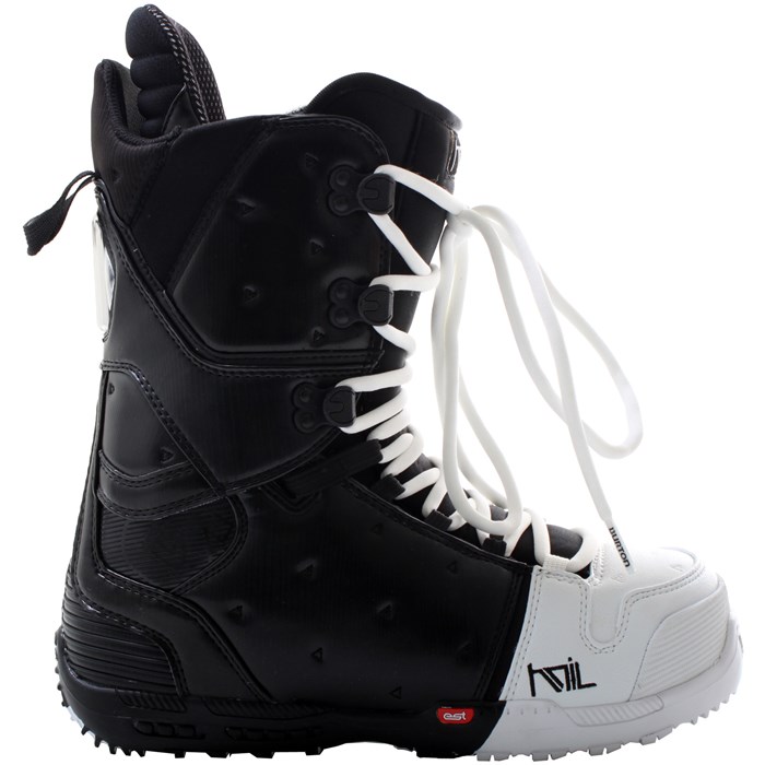 Burton - Burton Hail Restricted Snowboard Boots 2011