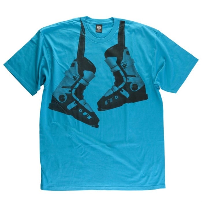 hunter boots t shirt