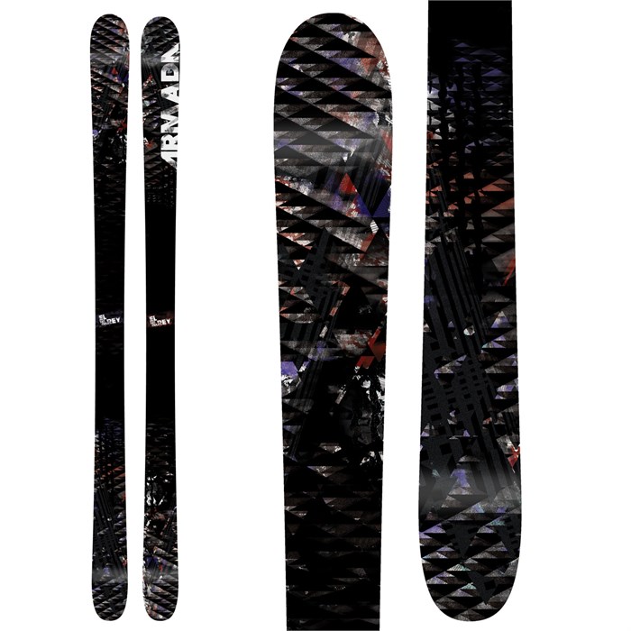 Skis super légers  Gimmicks emballés dans le LOCATOR d'ARMADA