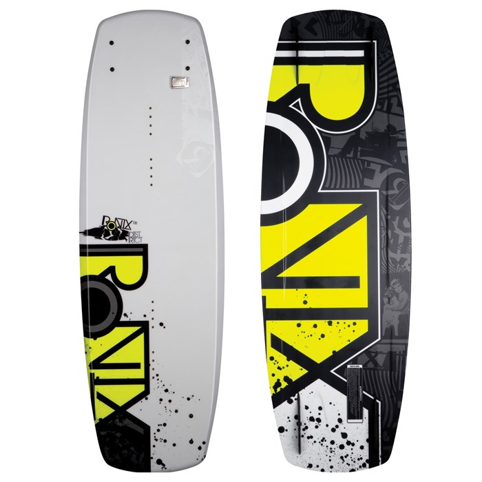 Ronix - District Wakeboard + District Bindings 2012