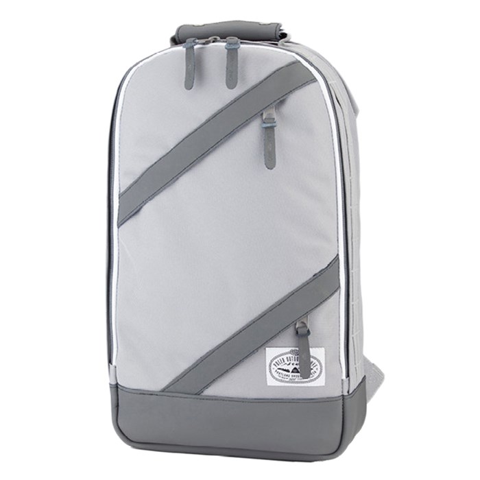 Poler excursion pack hotsell