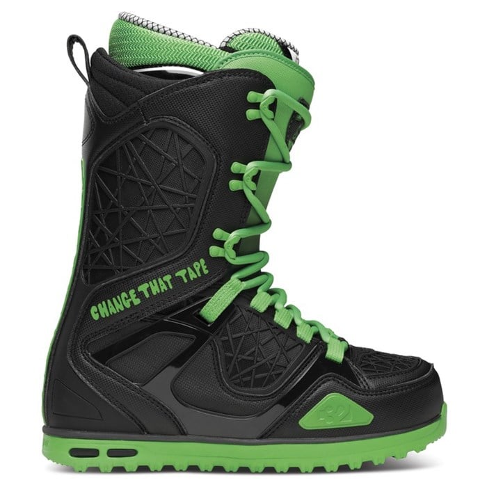 32 Scott Stevens Signature TMTwo Snowboard Boots 2014 evo