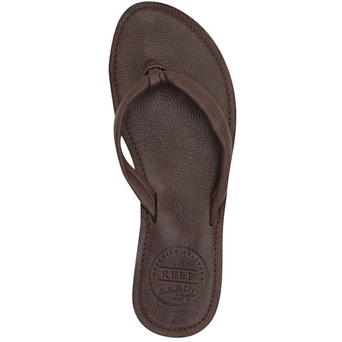 brown leather flip flops ladies