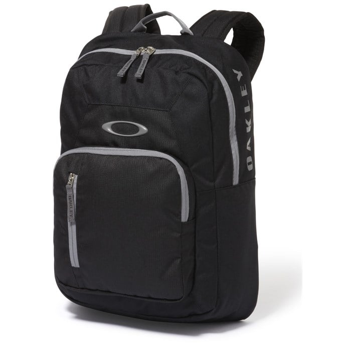 Oakley Works 20L Backpack + Lanyard | evo
