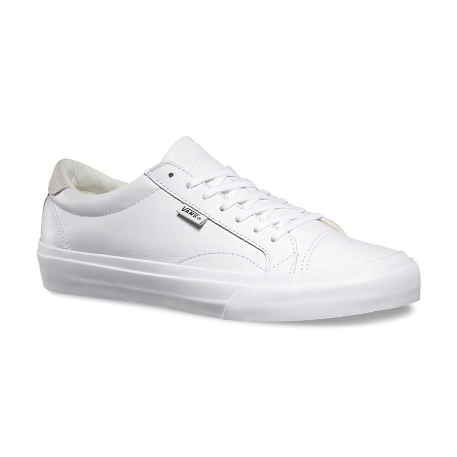 Vans Court Leather Shoes - Women's | evo