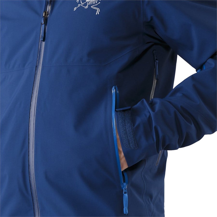 Arcteryx iser on sale