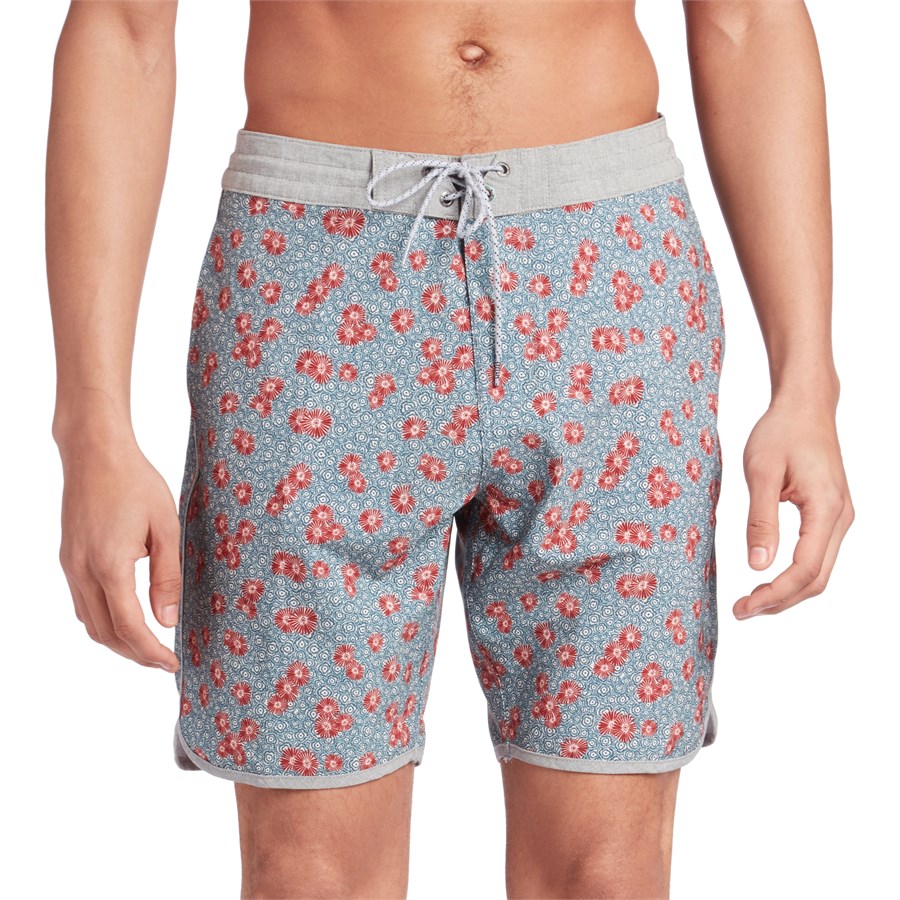 vissla boardshorts 32