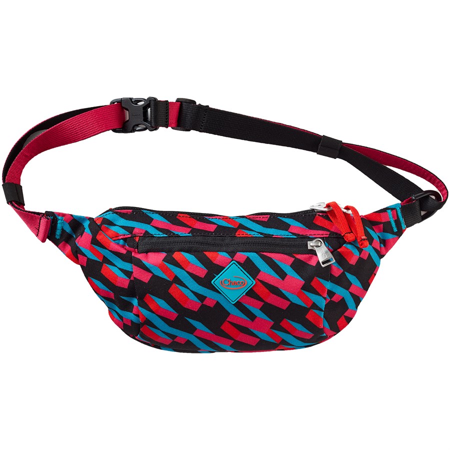 chacos fanny pack