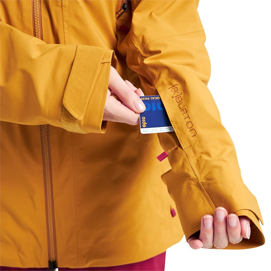 Burton AK 2L GORE-TEX Upshift Jacket 