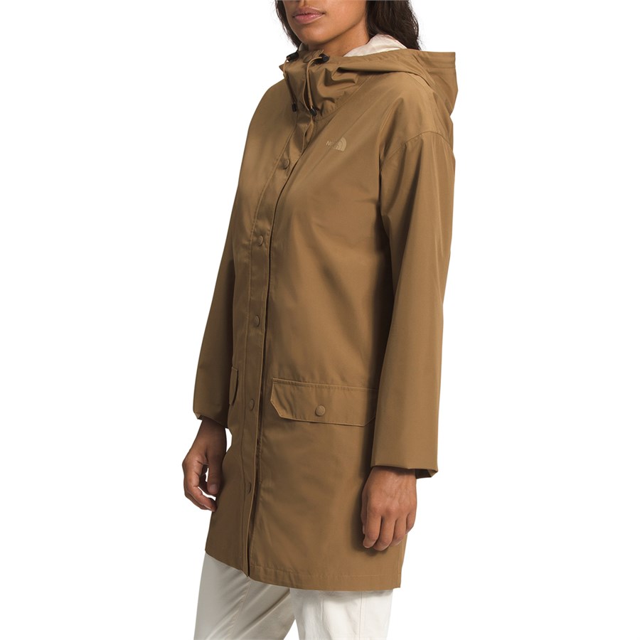 the north face women's woodmont rain jacket