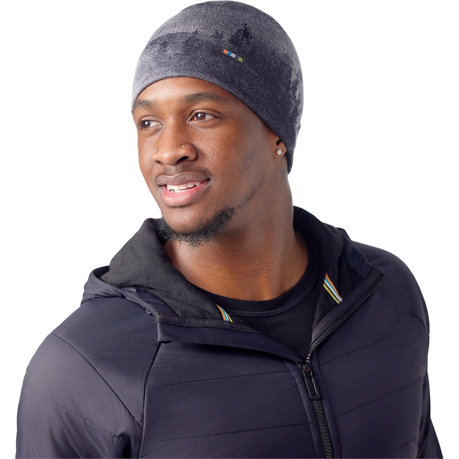 Smartwool Merino 250 Cuffed Beanie | evo display picture 3