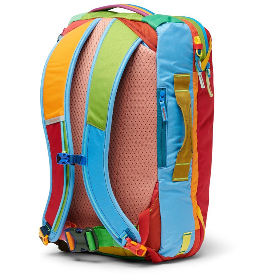 cotopaxi バック28L Amazon.com | Cotopaxi Allpa 28L Travel Pack, Blue Spruce and