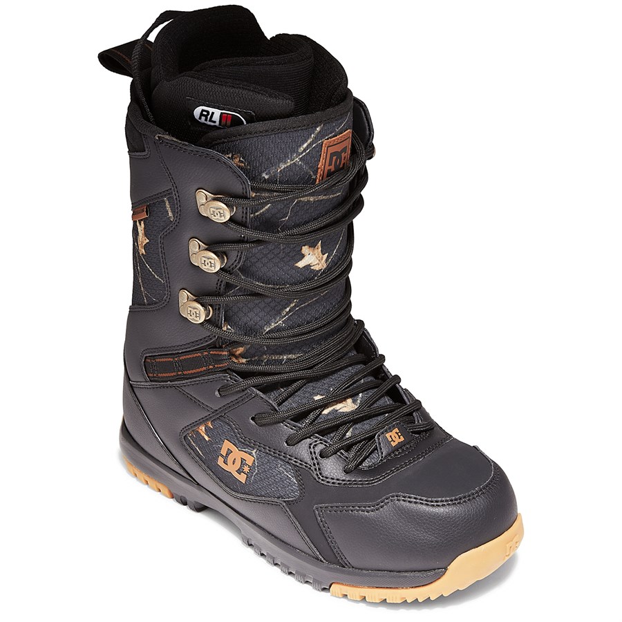 DC Mutiny Snowboard Boots 2022 | evo