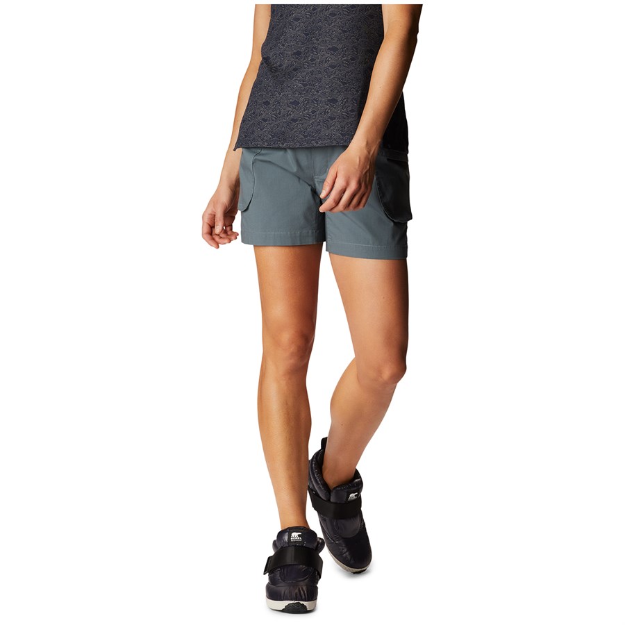 Mountain Hardwear Cascade Pass™ Cargo Shorts - Women's | evo Canada