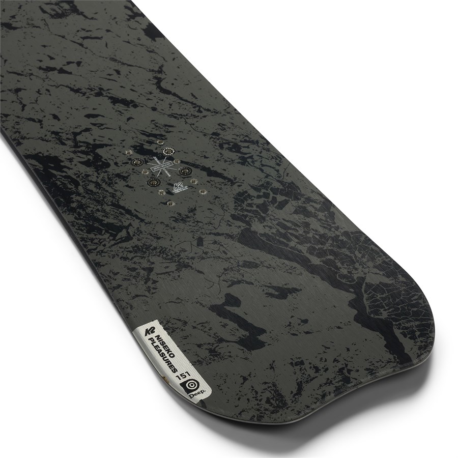 K2 Niseko Pleasures Snowboard 2023 | evo