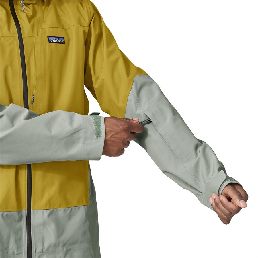 Patagonia men's hot sale waterproof jacket