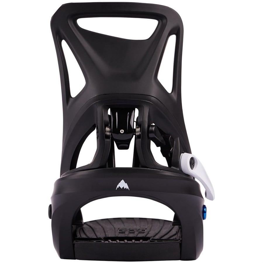 burton-step-on-snowboard-