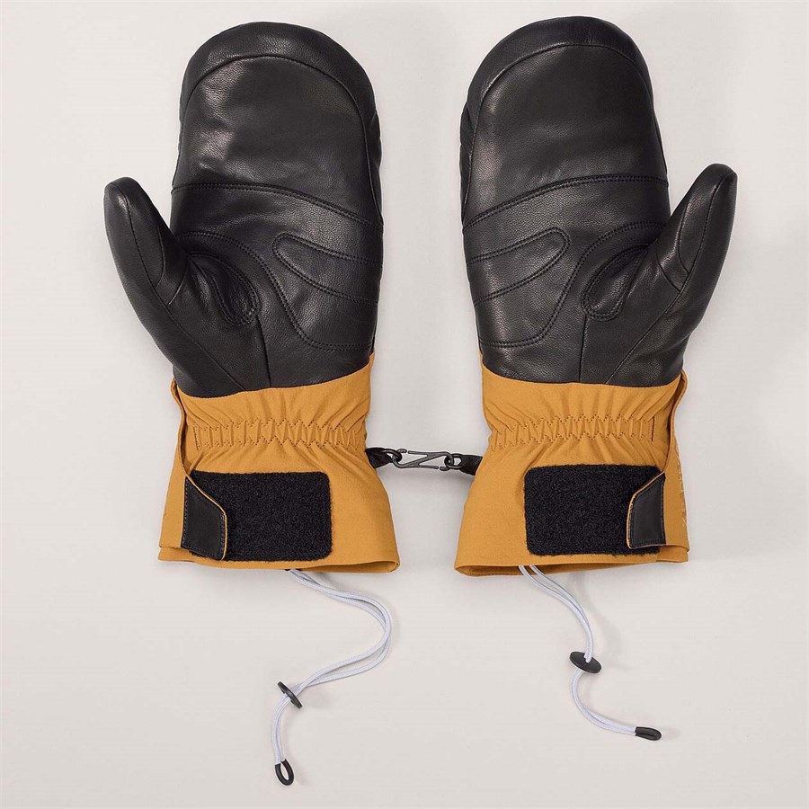 arc-teryx-sabre-mittens-.jpg