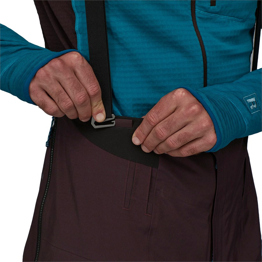 スノーボード patagonia Men's Untracked Jacket Bibs Patagonia Men's Untracked Bibs Review: Bombproof, Flashy
