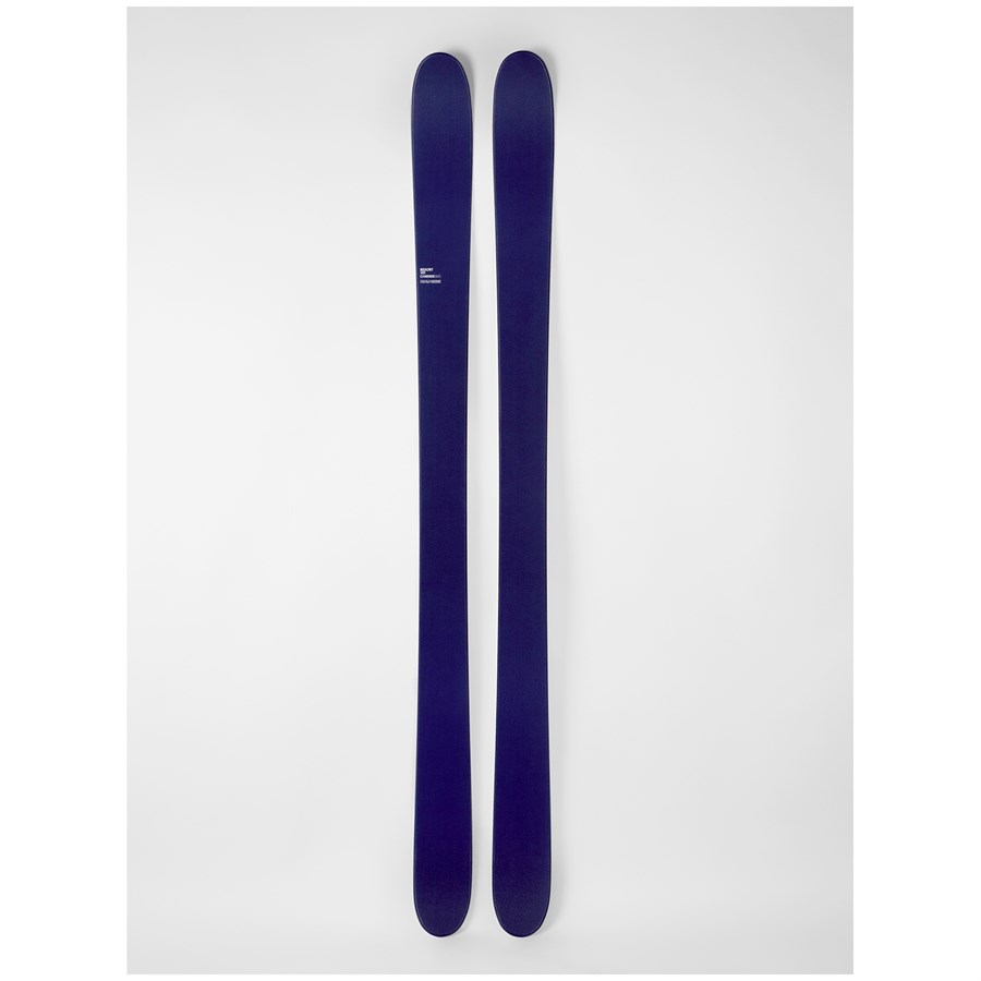 candide-resort-101-skis-2026-.jpg