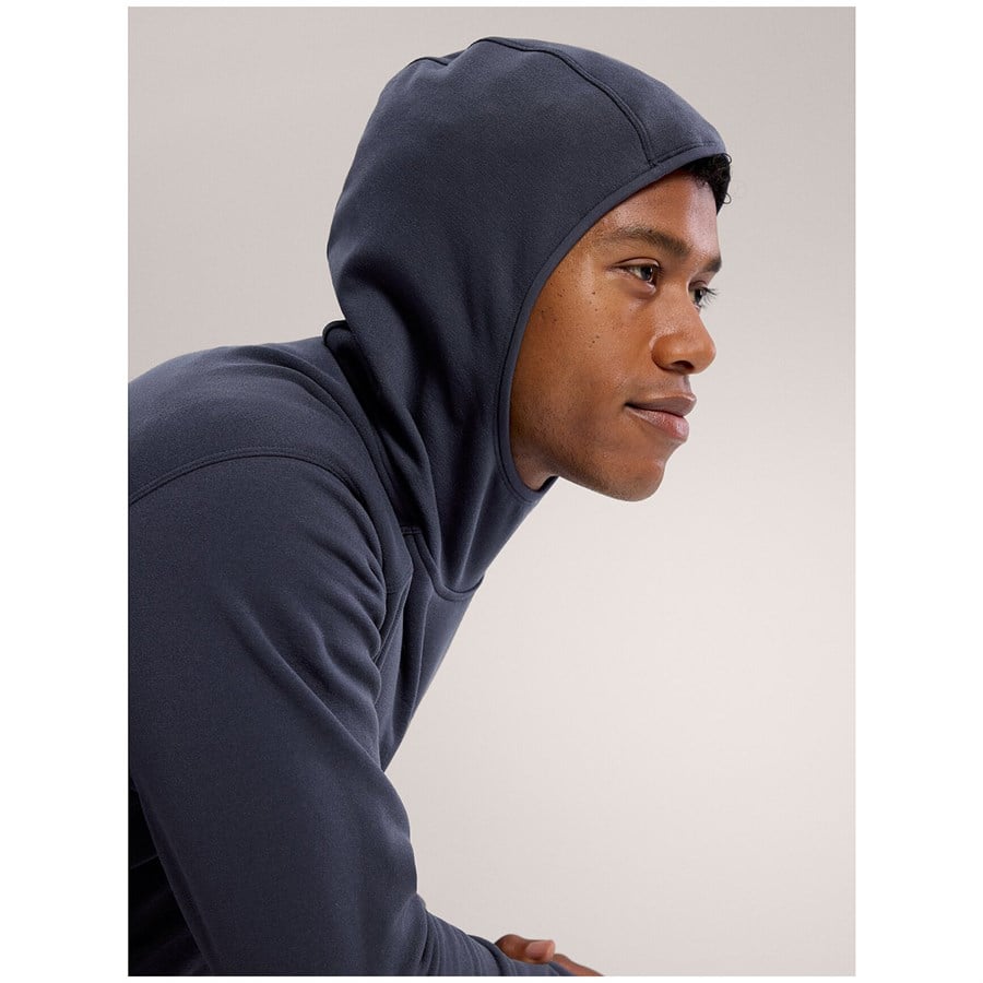 新品 送料無料 Arc’teryx Kyanite Hoody Orion Sサイズ(日本Mサイズ相当)アークテリクス カイヤナイト フーディー フリース Arc\u0027teryx Men\u0027s Kyanite Hoody Black Sapphire