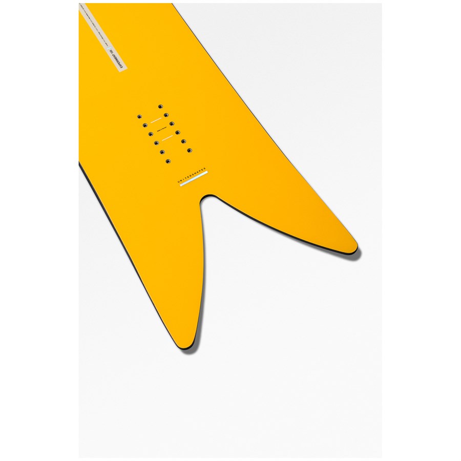 United Shapes Experiment Snowboard 2026 | evo