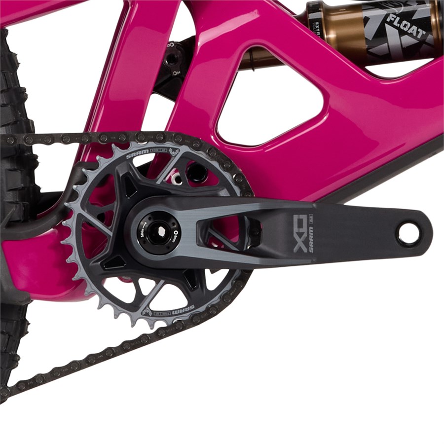 【新品、送料込みに変更可】SANTACRUZ RAZORBACK 5.8 Santa Cruz Bronson 5 C GX AXS Complete Mountain Bike 2025 | evo