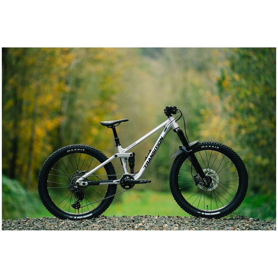 Transition Ripcord 24インチ キッズ ドロッパー フルサス Transition Ripcord 24インチ キッズ ドロッパー フルサス Transition