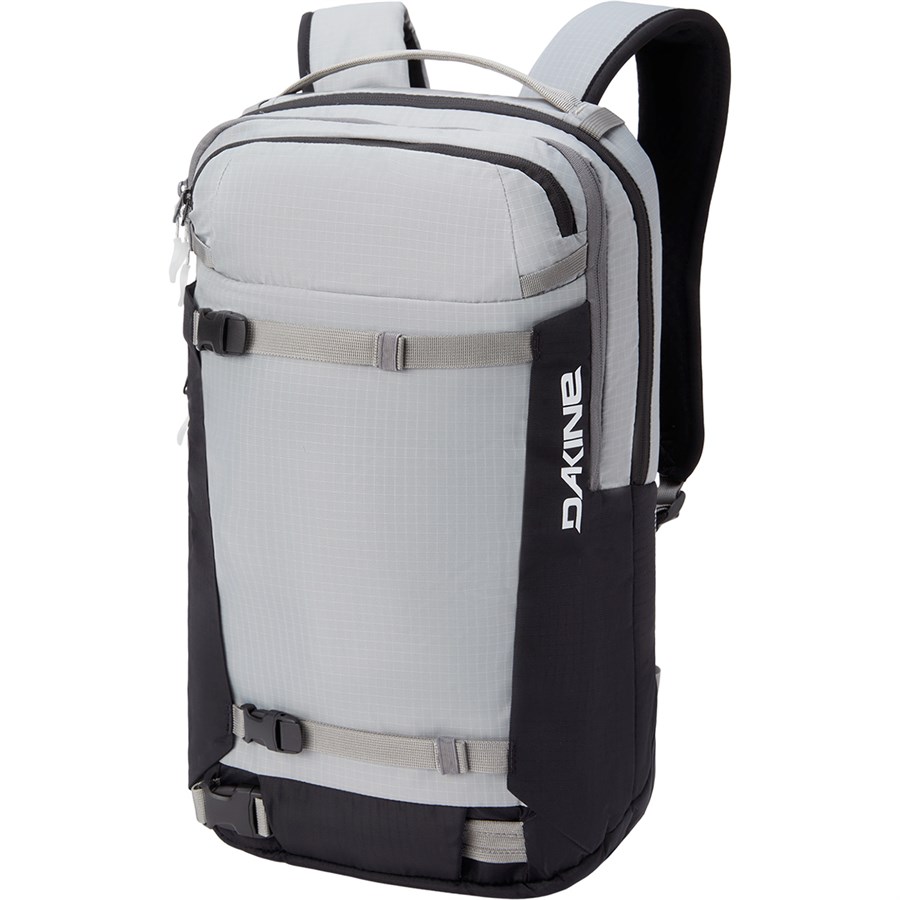 p*q様 DAKINE MISSION PRO スノボ バッグ 18Lバックカン dakine-mission-pro-18l-