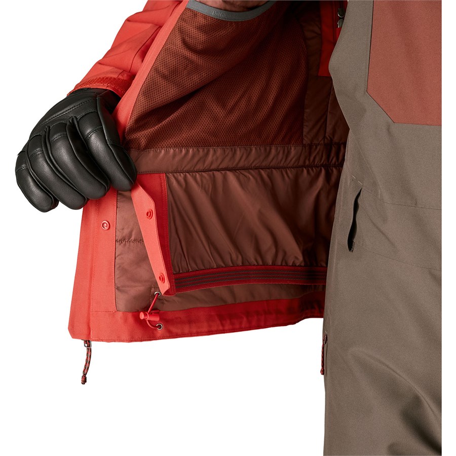 Patagonia Insulated Powder Town Jacket - Men's | evo Canada