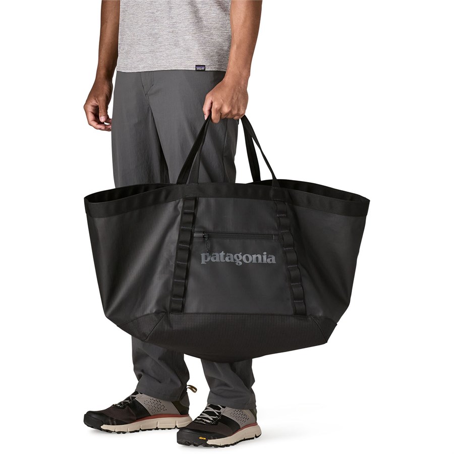 Patagonia Black Hole Gear Tote | evo