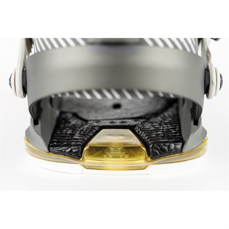 Nitro Phantom + Snowboard Bindings 2026 | evo