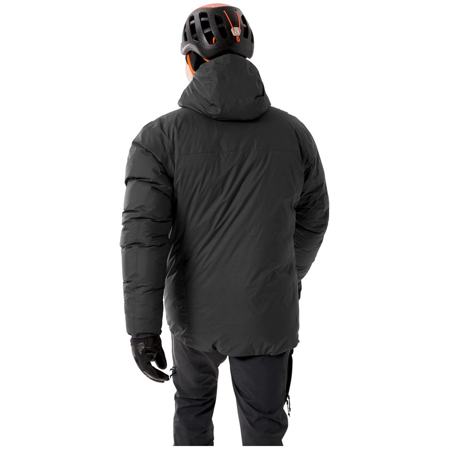 Arc'teryx Alpha Lightweight Parka - Men's | evo