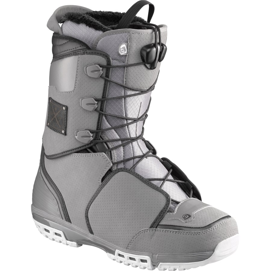 salomon dialogue snowboard boots