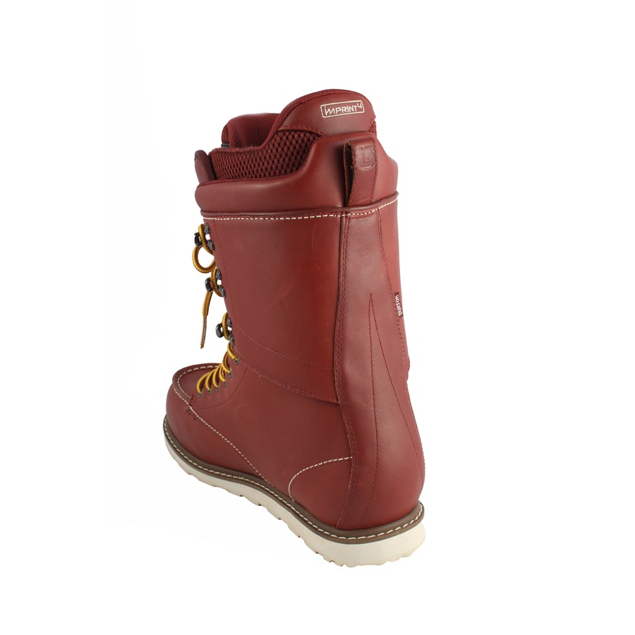 Burton red store wing snowboard boots