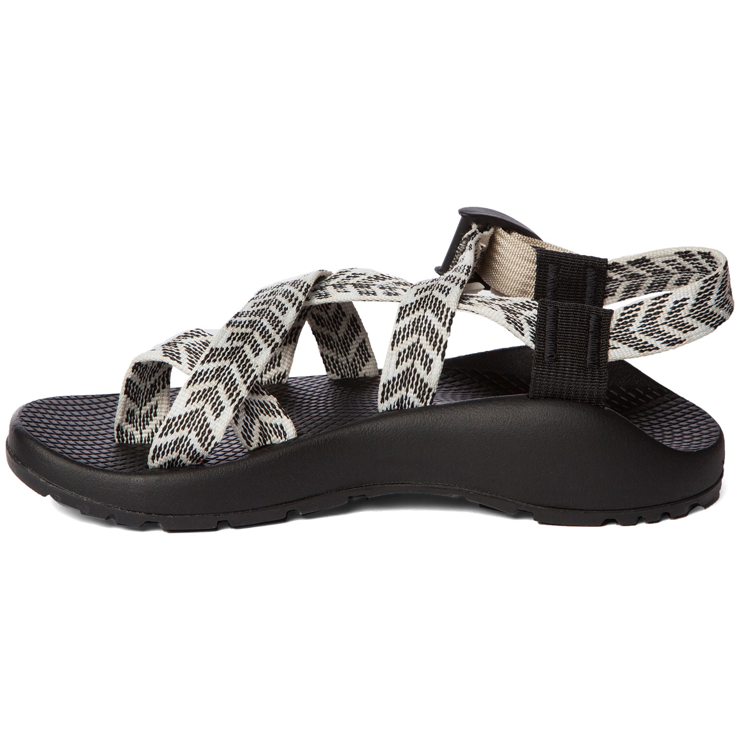 womens chacos 8 wide