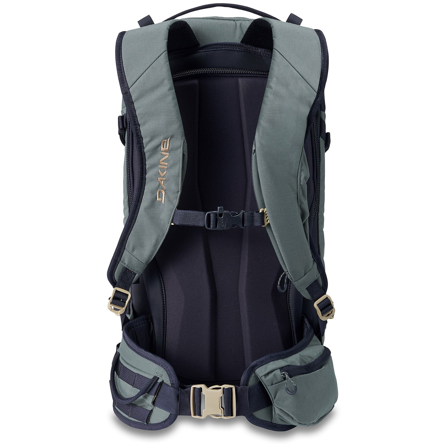 poacher 22l backpack