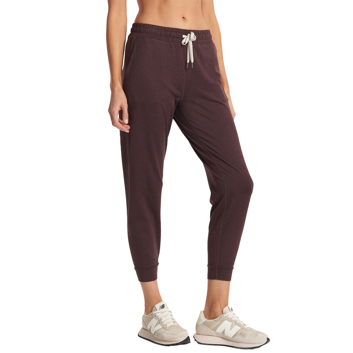 Why Vuori joggers are the only joggers that matter + a quiz to