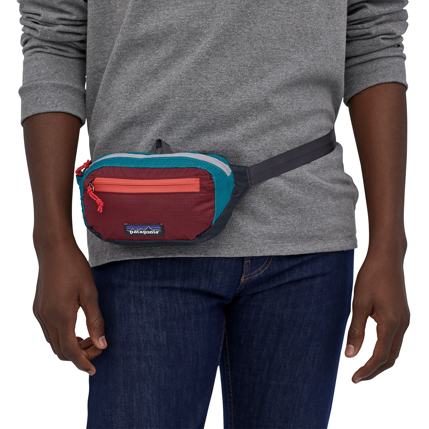 patagonia ultralight black hole mini hip pack review