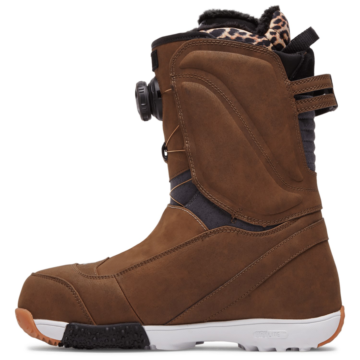 dc mora womens snowboard boots