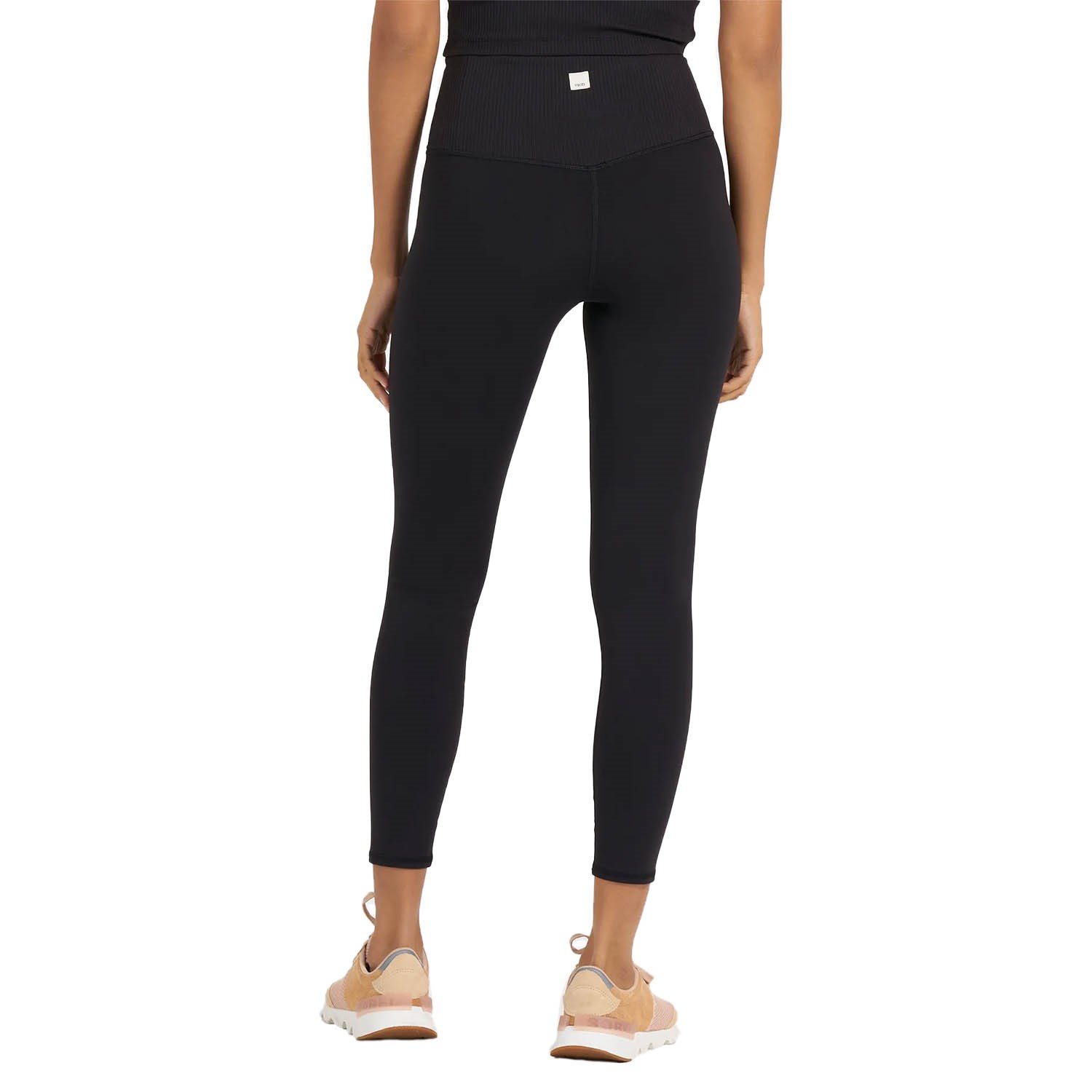 Xersion Studio Mid Rise Workout Capris