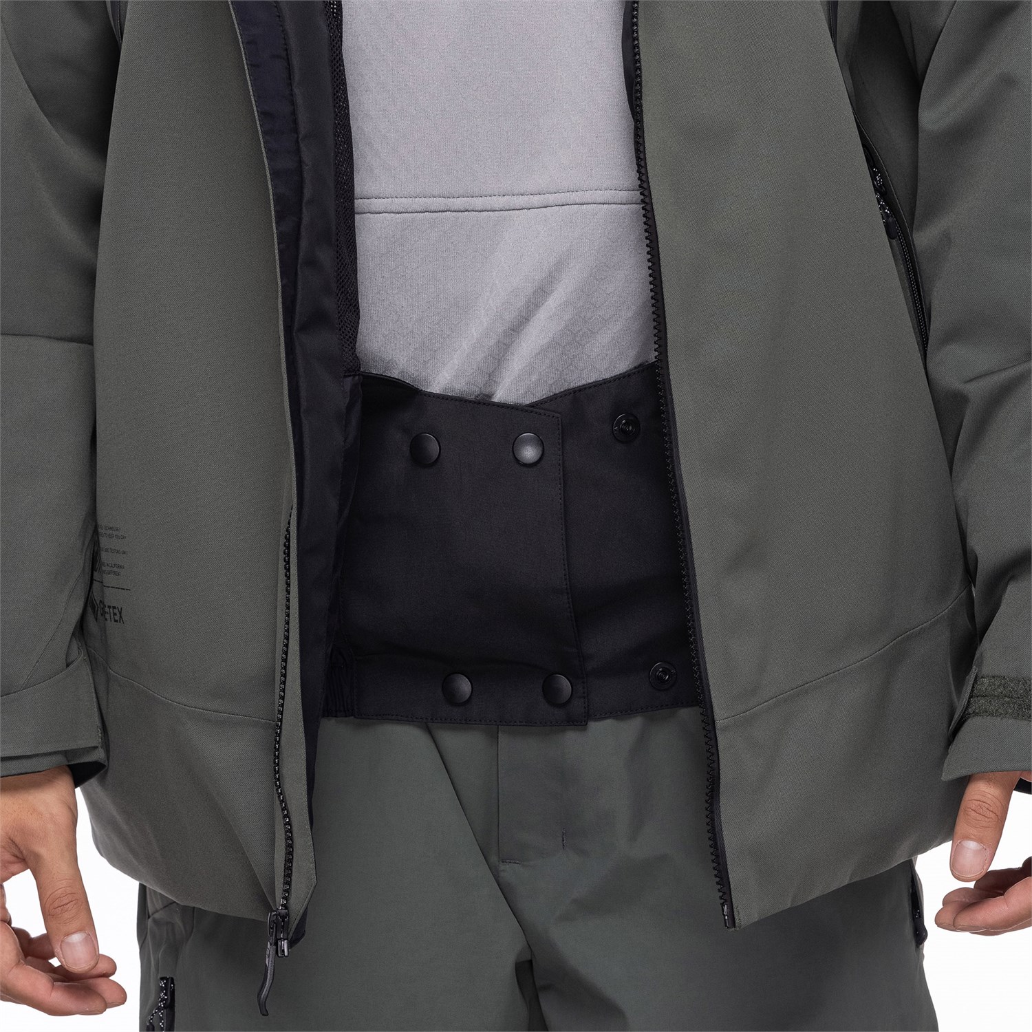 686 GORE-TEX Hydrastash Sync Jacket - Men's | evo 686 GORE-TEX Hydrastash Sync Jacket - Men's | evo