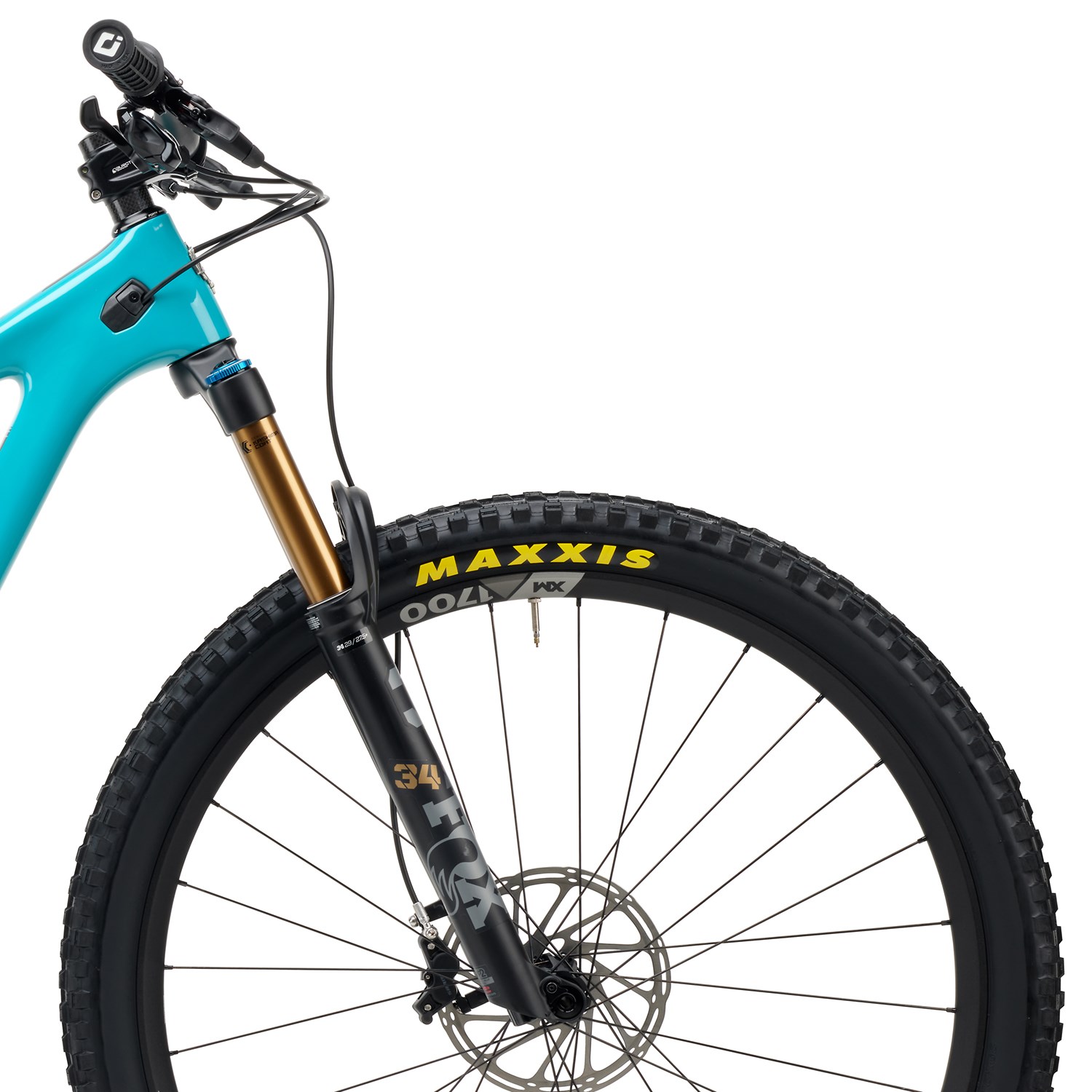 https://images.evo.com/imgp/zoom/236783/981241/yeti-cycles-sb120-t1-complete-mountain-bike-2023-.jpg