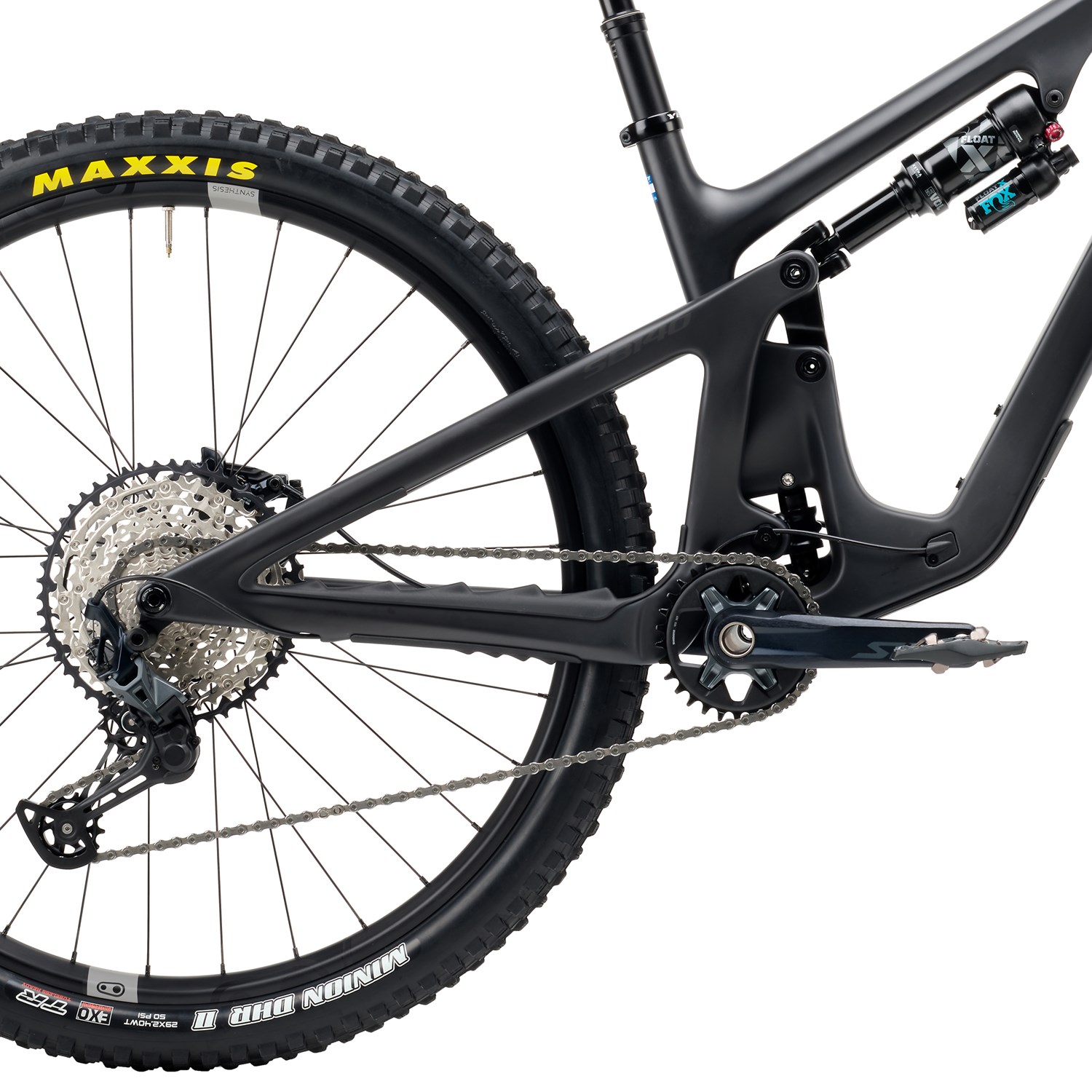 https://images.evo.com/imgp/zoom/236784/981250/yeti-cycles-sb140-lr-c1-complete-mountain-bike-2023-.jpg